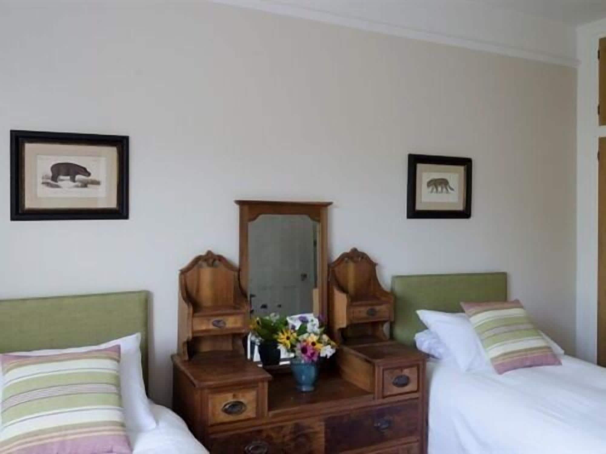 Bed and Breakfast The Lions Newark upon Trent Esterno foto